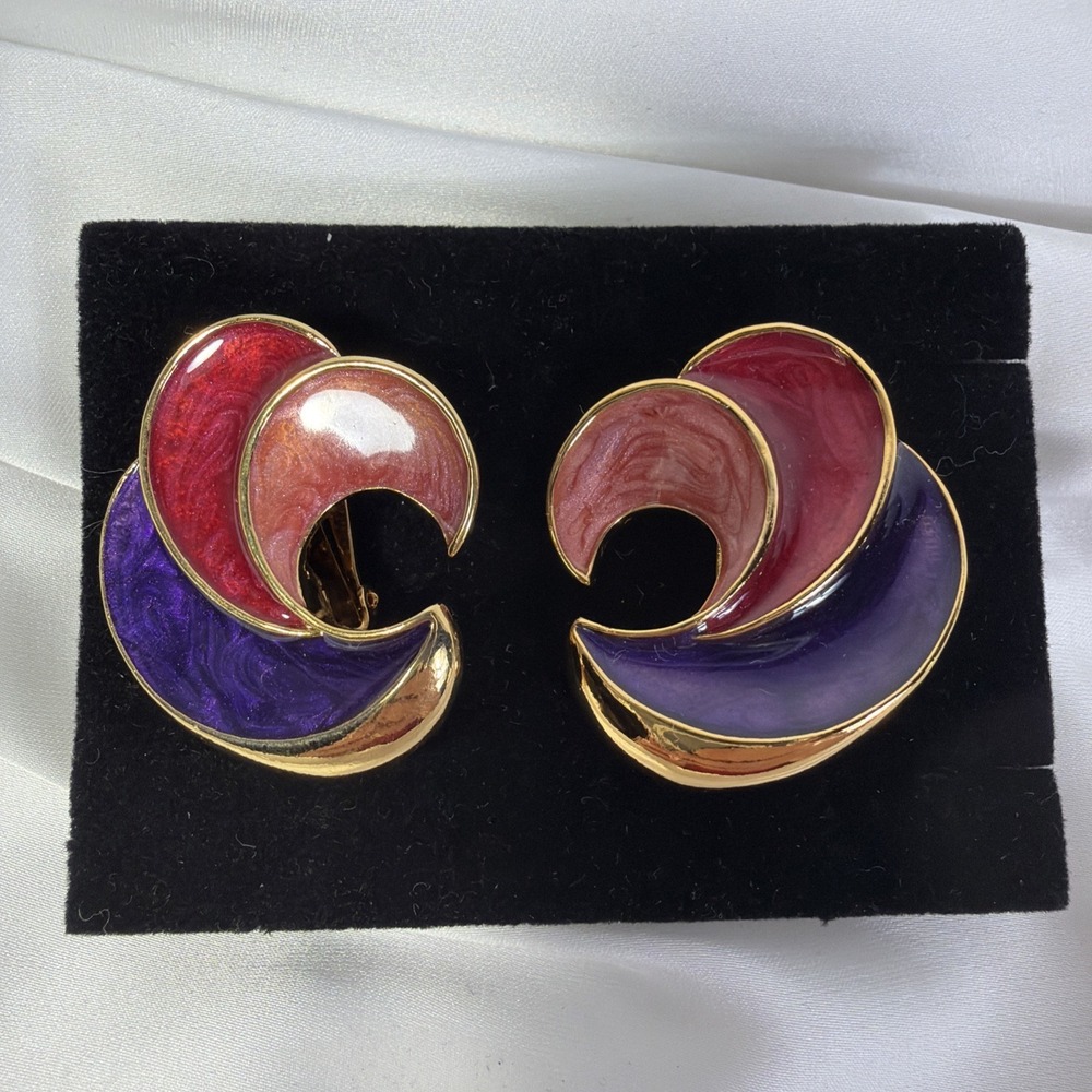 VTG 80's Fabulous Avon Gold Tone Swirl Of Color Clip On‎ Earrings Nostalgic